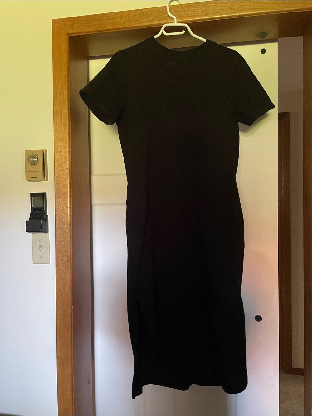 Roots Black Short-Sleeve Midi Dress